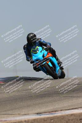 media/May-22-2023-Fastrack Riders (Mon) [[ae7626d9d8]]/Level 2/1230pm (Outside Grapevine)/